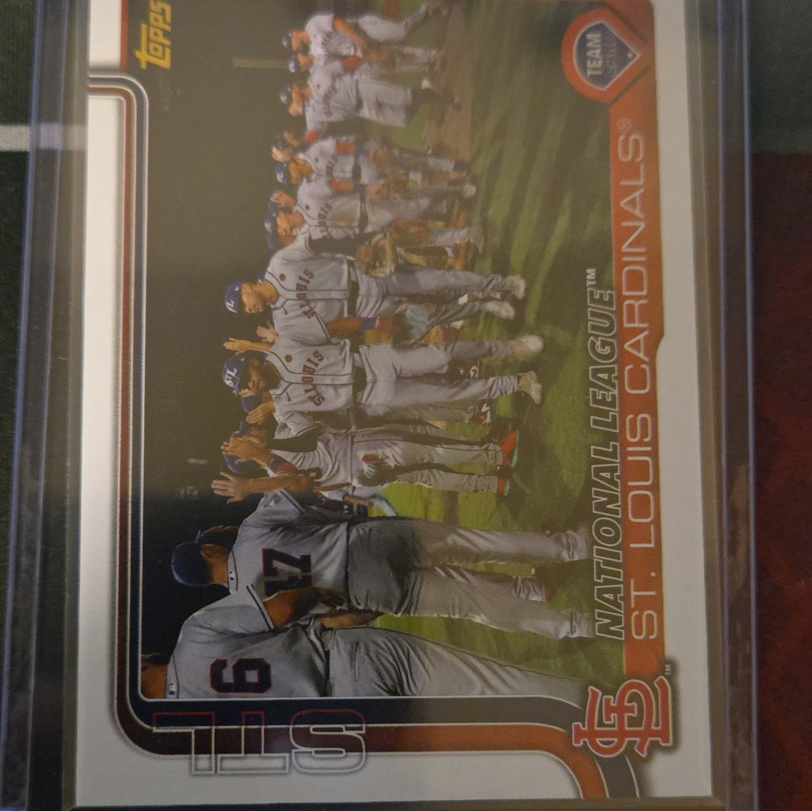 2025 Topps Series Two St. Louis Cardinals NatLeague Golden Mirror Image #461